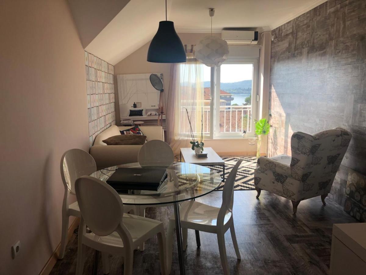 Gala Apartment Tivat Bagian luar foto